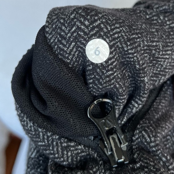 Lululemon Define Jacket Heathered Herringbone Black Women’s 6 - Picture 11 of 13